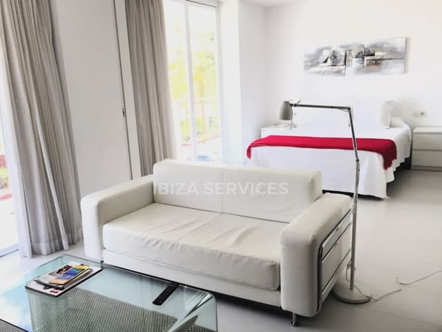 2 soveværelse Lejlighed til leje i Ibiza by med swimmingpool garage - € 4.000 (Ref: 9658123)