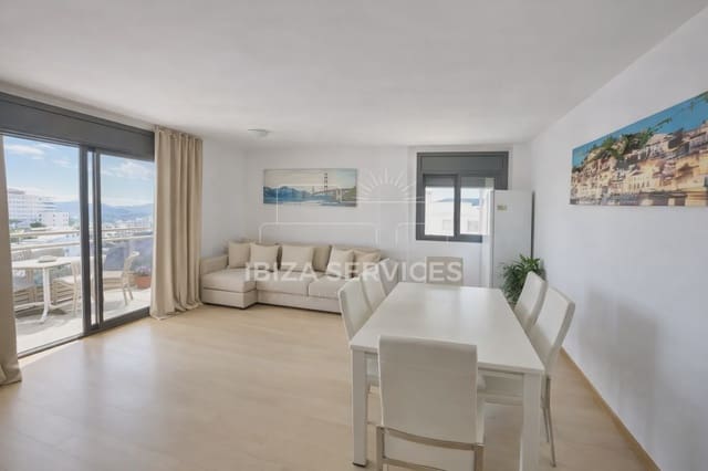 3 soveværelse Lejlighed til salg i Playa d'en Bossa, San Jose / Sant Josep de Sa Talaia - € 567.000 (Ref: 9669589)