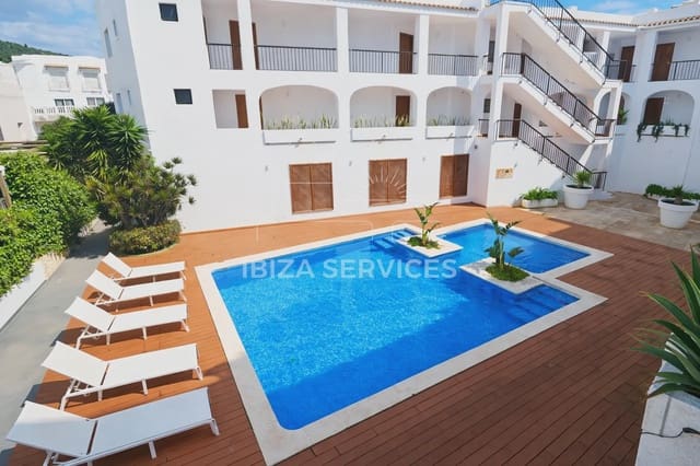 1 Zimmer Apartment zu verkaufen in Cala Llonga, Santa Eulalia / Santa Eularia mit Pool - 325.000 € (Ref: 9700361)