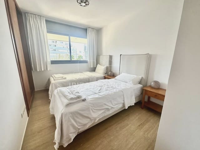 Appartement de 2 chambres à louer à Ibiza ville avec piscine garage - 4 285 € (Ref: 9708133)