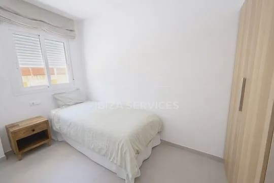 3 soveværelse Lejlighed til leje i Cala d'en Bou, San Jose / Sant Josep de Sa Talaia med garage - € 3.666 (Ref: 9737119)