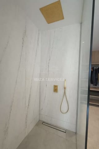 4 bedroom Villa for rent in Talamanca, Ibiza / Eivissa town with pool garage - € 28,000 (Ref: 9761567)