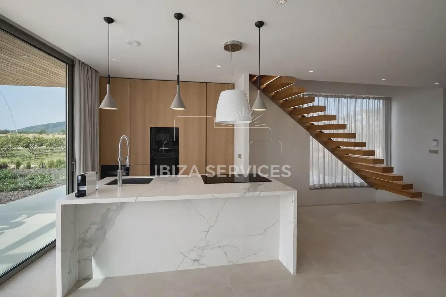 4 bedroom Villa for rent in Talamanca with pool garage - € 28,000 (Ref: 9761567)