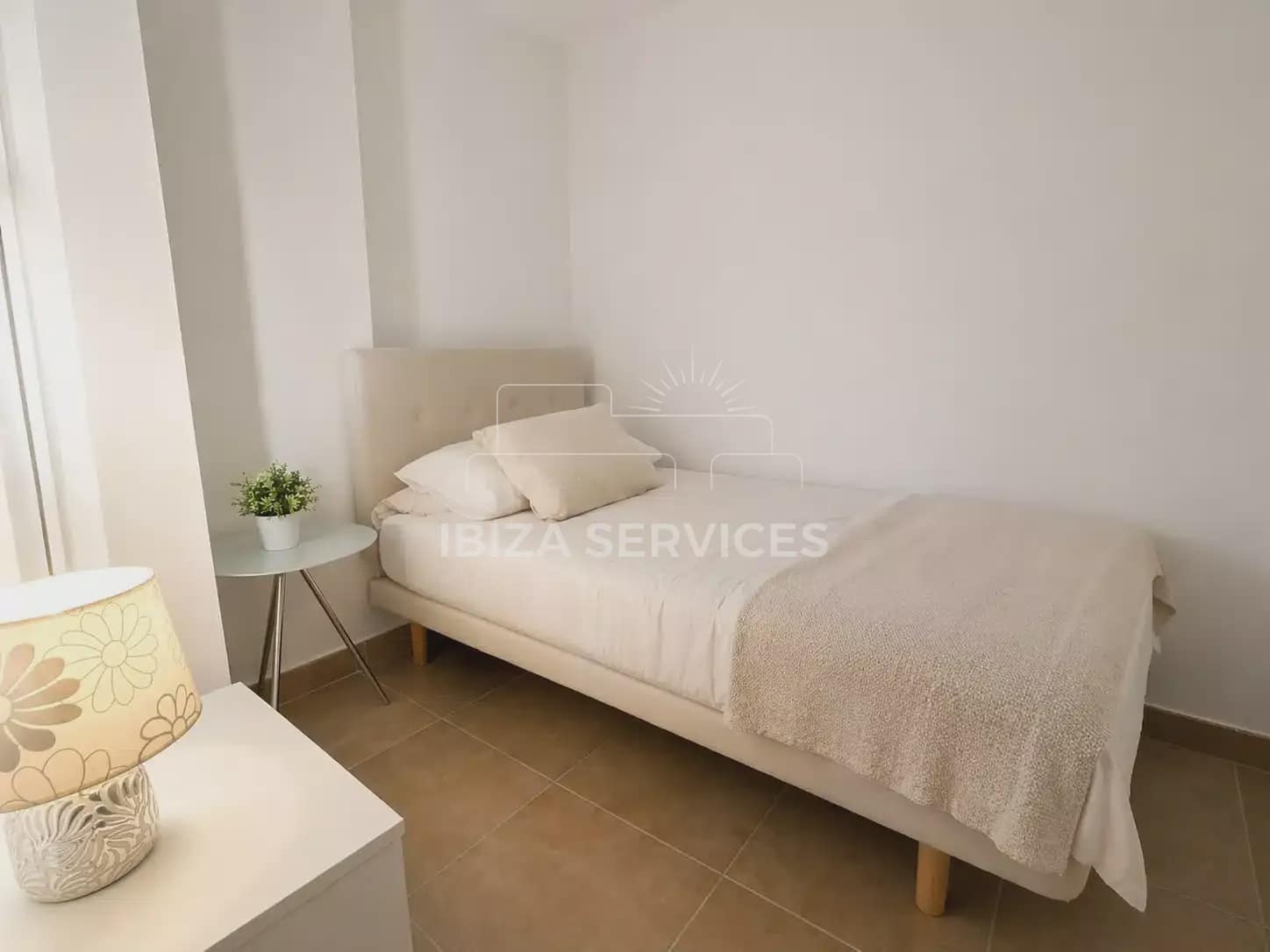 3 bedroom Apartment for rent in Cala d'en Bou with pool garage - € 3,666 (Ref: 9776918)