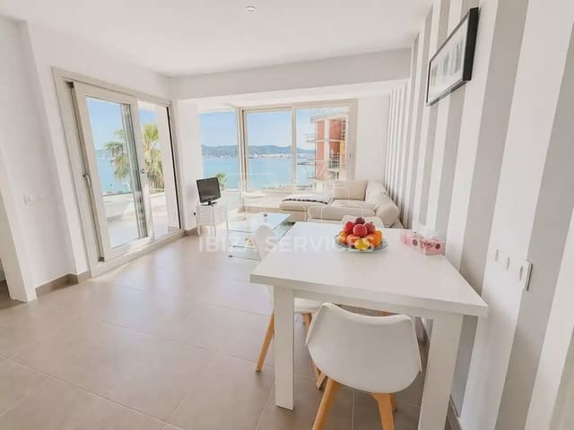 Appartement de 3 chambres à louer à Cala d'en Bou, San Jose / Sant Josep de Sa Talaia avec piscine garage - 3 666 € (Ref: 9776918)