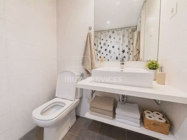 Appartement de 3 chambres à louer à Cala d'en Bou, San Jose / Sant Josep de Sa Talaia avec piscine garage - 3 666 € (Ref: 9776918)