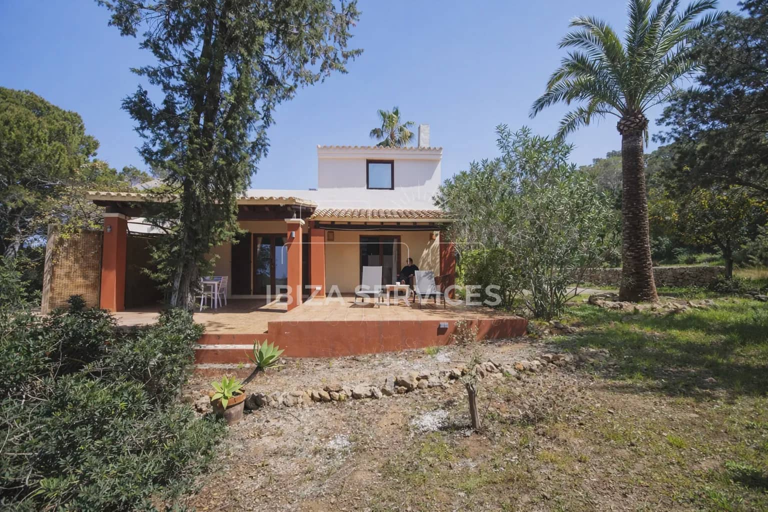 2 sypialnia Apartament do wynajęcia w Cala Tarida z garażem - 2 500 € (Ref: 9783898)