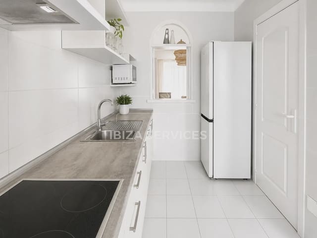 2 Zimmer Apartment zu vermieten in Cala Llenya, Santa Eulalia / Santa Eularia mit Pool Garage - 3.000 € (Ref: 9813586)