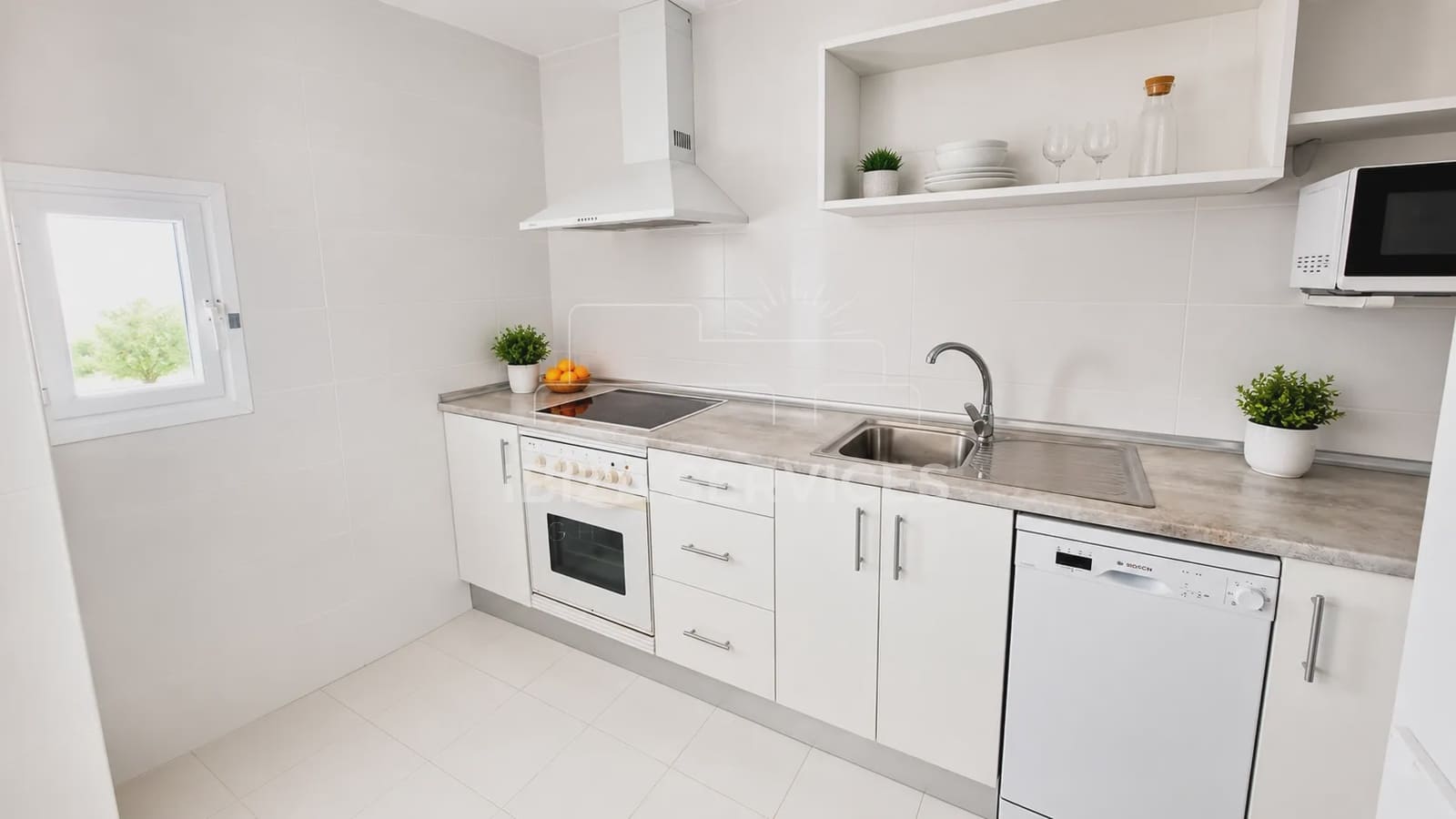 2 Zimmer Apartment zu vermieten in Cala Llenya mit Pool Garage - 3.000 € (Ref: 9813586)