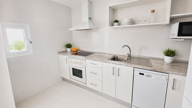 2 Zimmer Apartment zu vermieten in Cala Llenya, Santa Eulalia / Santa Eularia mit Pool Garage - 3.000 € (Ref: 9813586)