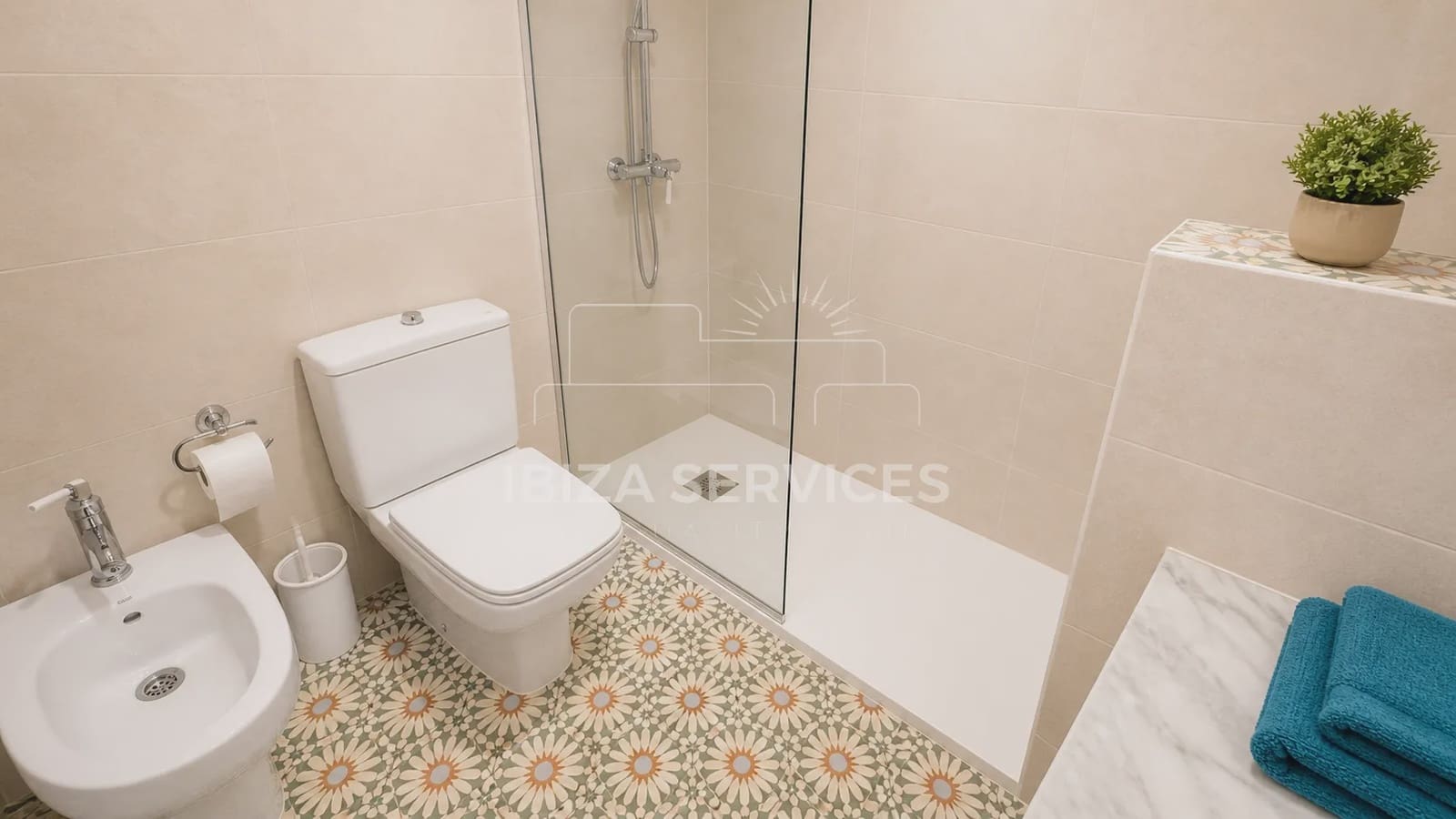 2 Zimmer Apartment zu vermieten in Cala Llenya mit Pool Garage - 3.000 € (Ref: 9813586)