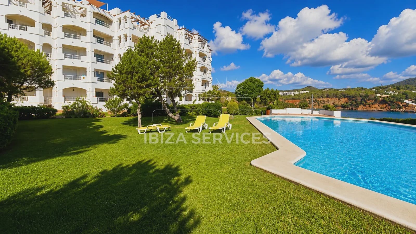 2 Zimmer Apartment zu vermieten in Cala Llenya mit Pool Garage - 3.000 € (Ref: 9813586)