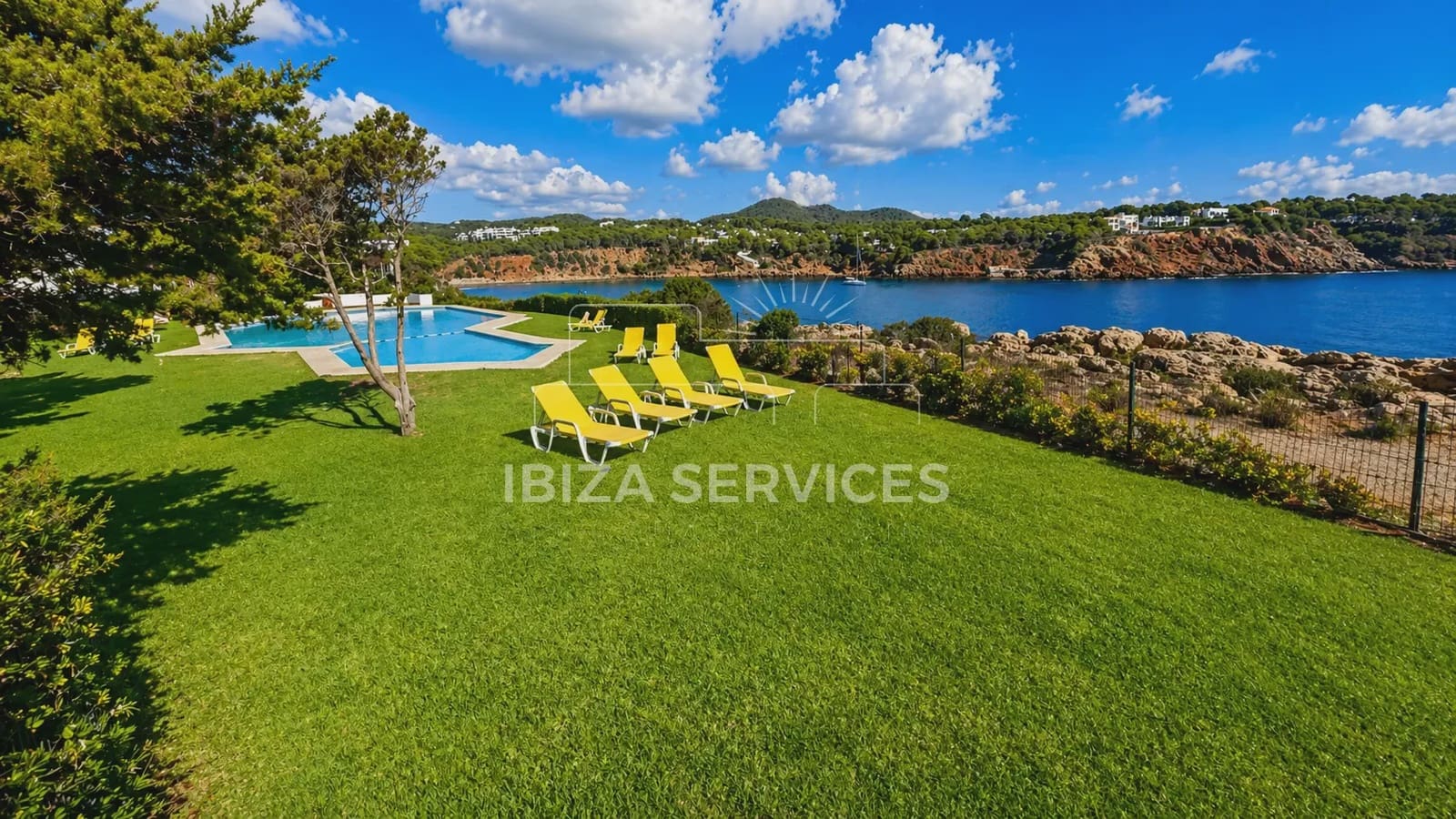 2 Zimmer Apartment zu vermieten in Cala Llenya mit Pool Garage - 3.000 € (Ref: 9813586)