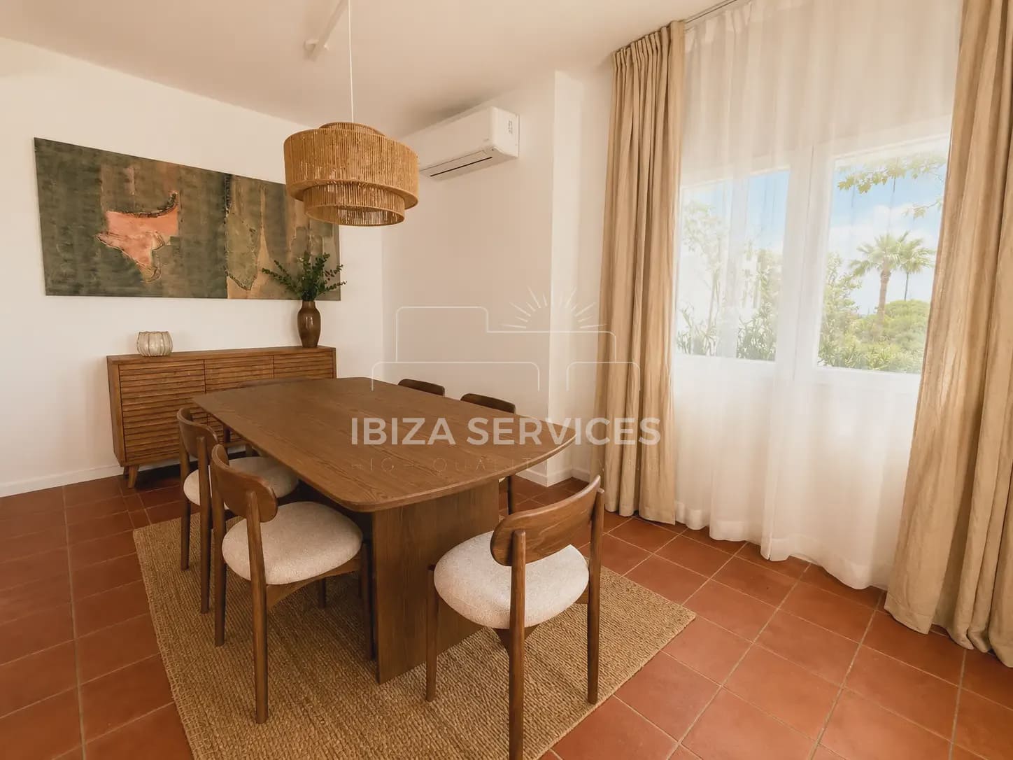 3 soveværelse Villa til leje i Talamanca med swimmingpool garage - € 12.000 (Ref: 9844215)
