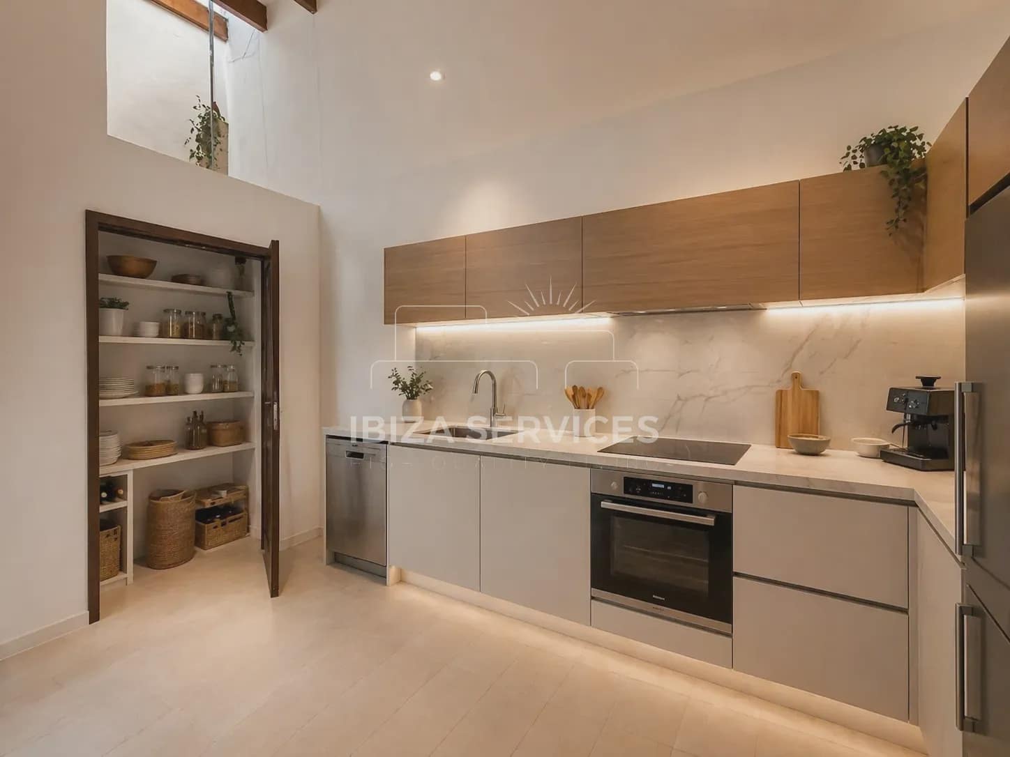 3 bedroom Apartment for sale in Ibiza / Eivissa town - € 650,000 (Ref: 9860996)