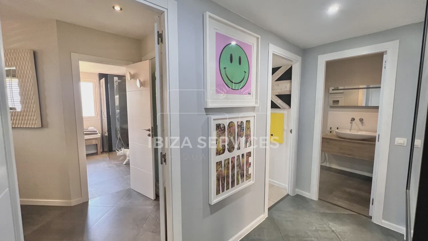 3 soverom Leilighet til salgs i Santa Eulalia / Santa Eularia med svømmebasseng garasje - € 849 000 (Ref: 9875507)