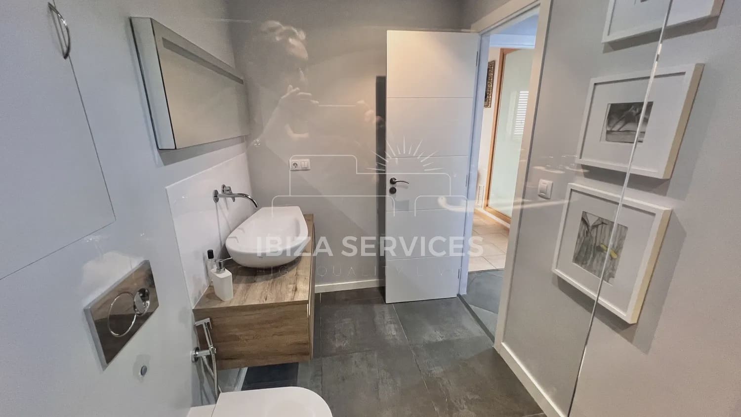 3 soverom Leilighet til salgs i Santa Eulalia / Santa Eularia med svømmebasseng garasje - € 849 000 (Ref: 9875507)