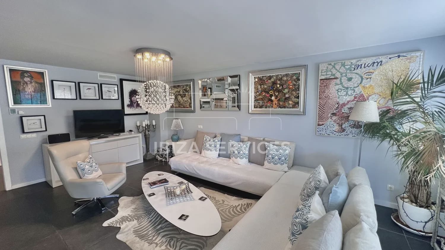 3 soverom Leilighet til salgs i Santa Eulalia / Santa Eularia med svømmebasseng garasje - € 849 000 (Ref: 9875507)