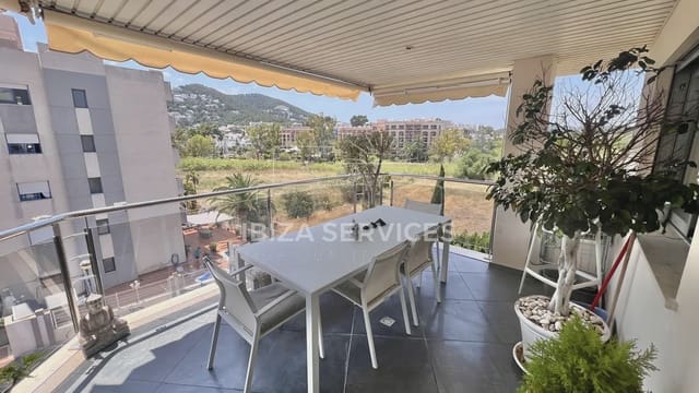 3 soverom Leilighet til salgs i Santa Eulalia / Santa Eularia med svømmebasseng garasje - € 849 000 (Ref: 9875507)