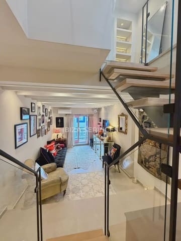 1 quarto Apartamento para arrendar em Ibiza / Eivissa cidade - 3 000 € (Ref: 9919095)