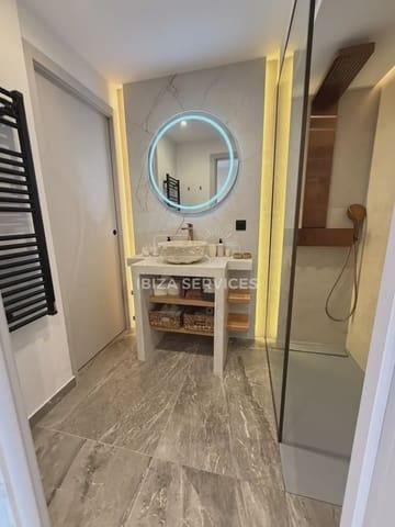 1 quarto Apartamento para arrendar em Ibiza / Eivissa cidade - 3 000 € (Ref: 9919095)