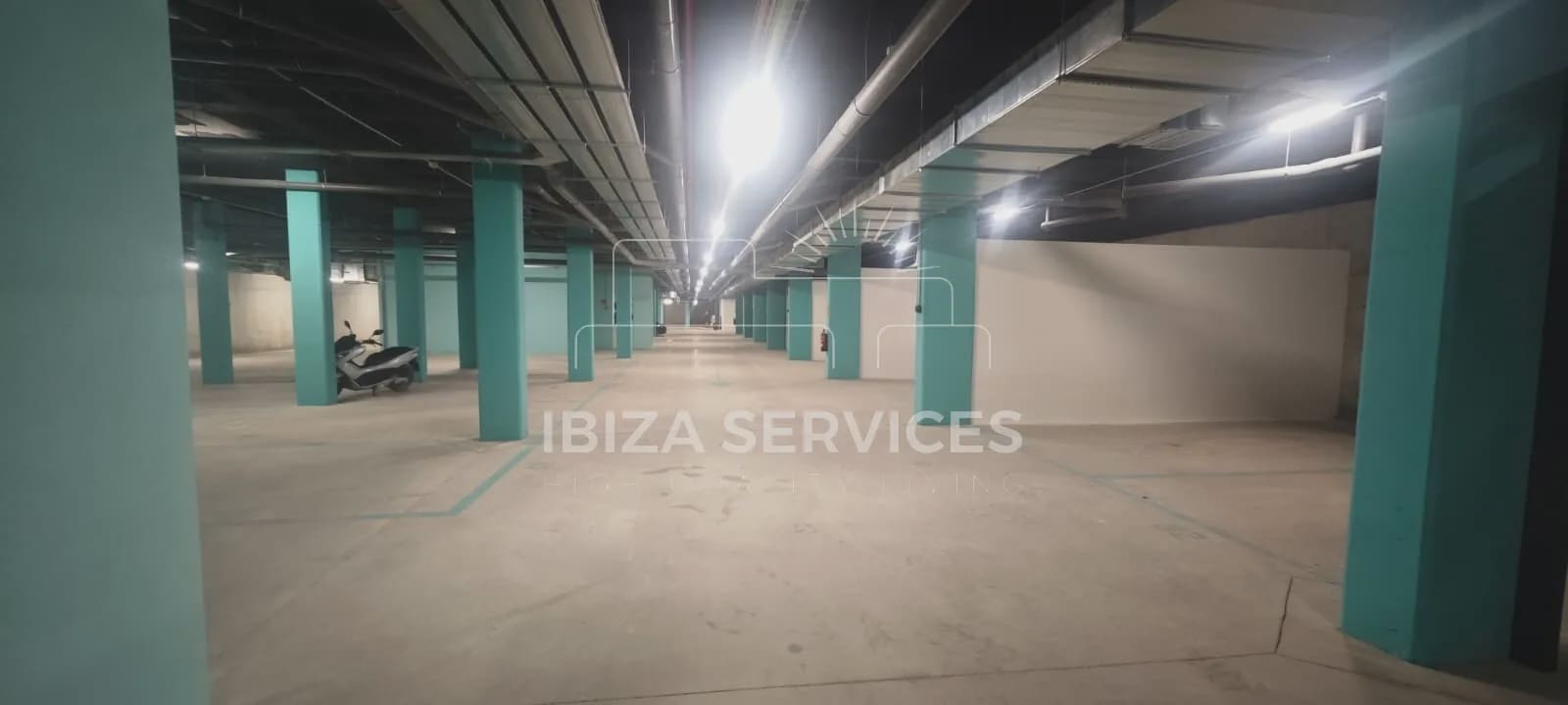 3 bedroom Apartment for rent in Playa d'en Bossa with pool garage - € 3,750 (Ref: 9964521)