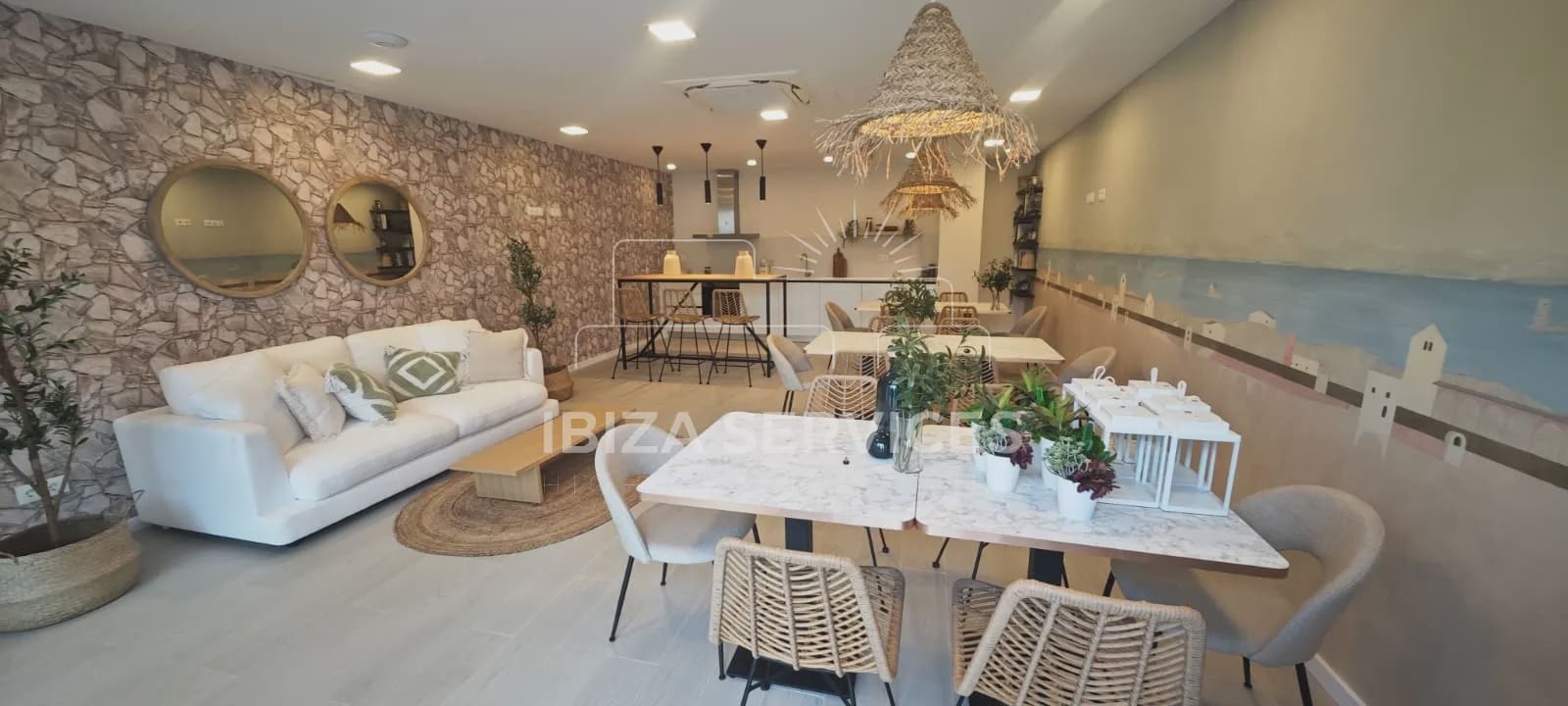 3 bedroom Apartment for rent in Playa d'en Bossa with pool garage - € 3,750 (Ref: 9964521)