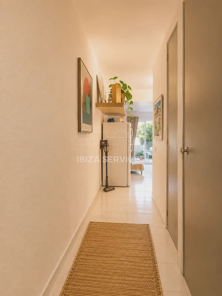 1 bedroom Apartment for sale in La Siesta with pool - € 320,000 (Ref: 9974301)