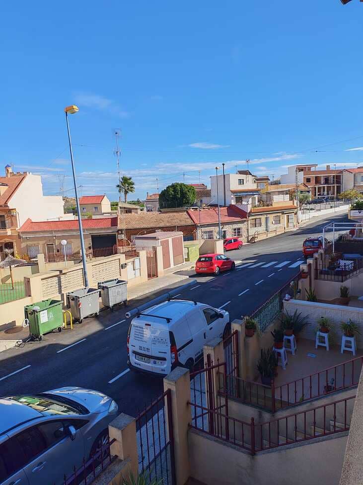 2 sovrum Lägenhet till salu i Orihuela med pool - 111 000 € (Ref: 10004997)
