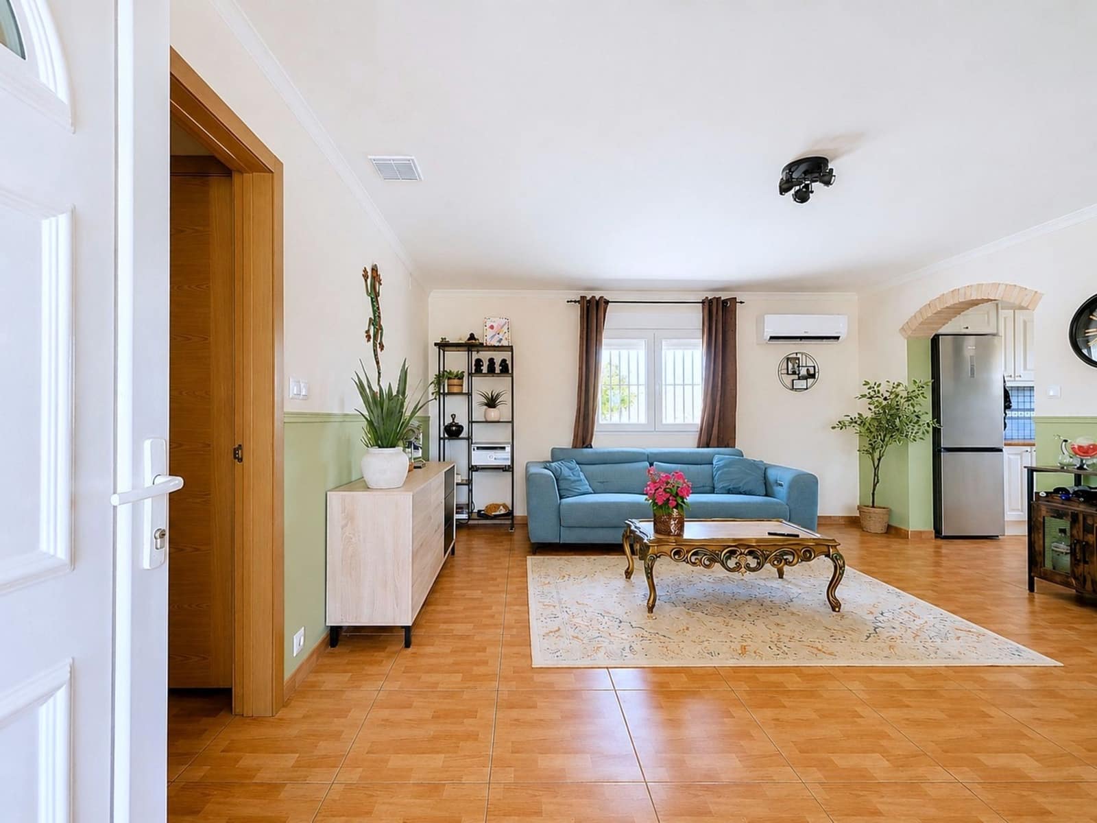 3 bedroom Villa for sale in Pinoso with pool garage - € 329,500 (Ref: 10004999)