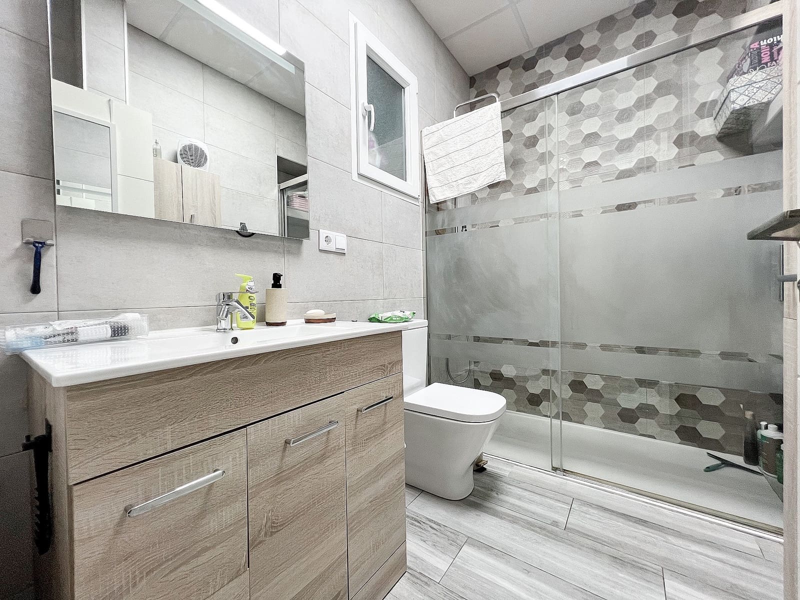 Casa de 3 habitaciones en Pinoso en venta con garaje - 235.000 € (Ref: 10005000)