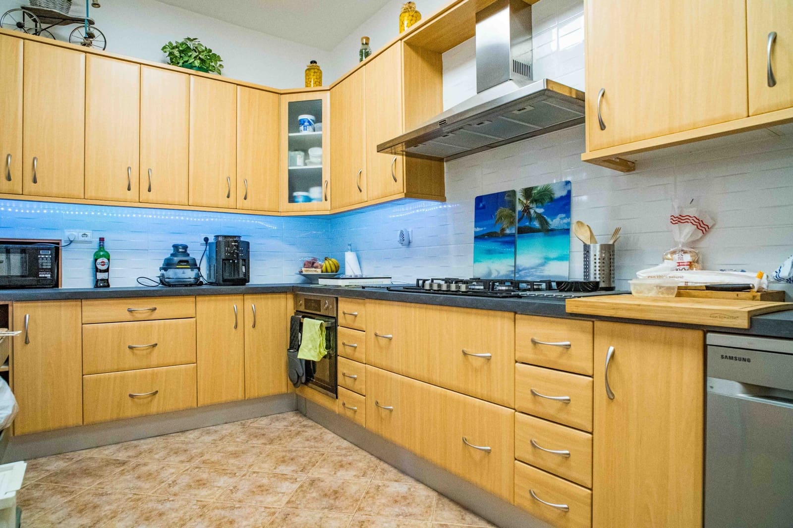 6 sypialnia Willa na sprzedaż w Pinoso z basenem garażem - 578 000 € (Ref: 10008310)