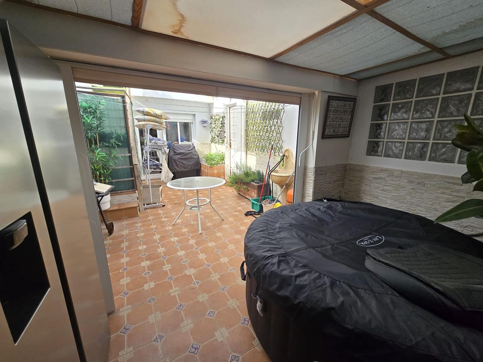 3 bedroom Townhouse for sale in Pinoso with pool - € 95,000 (Ref: 10021212)