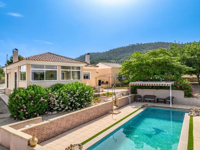 3 chambre Villa/Maison à vendre à Pinoso avec piscine garage - 329 500 € (Ref: 10022997)