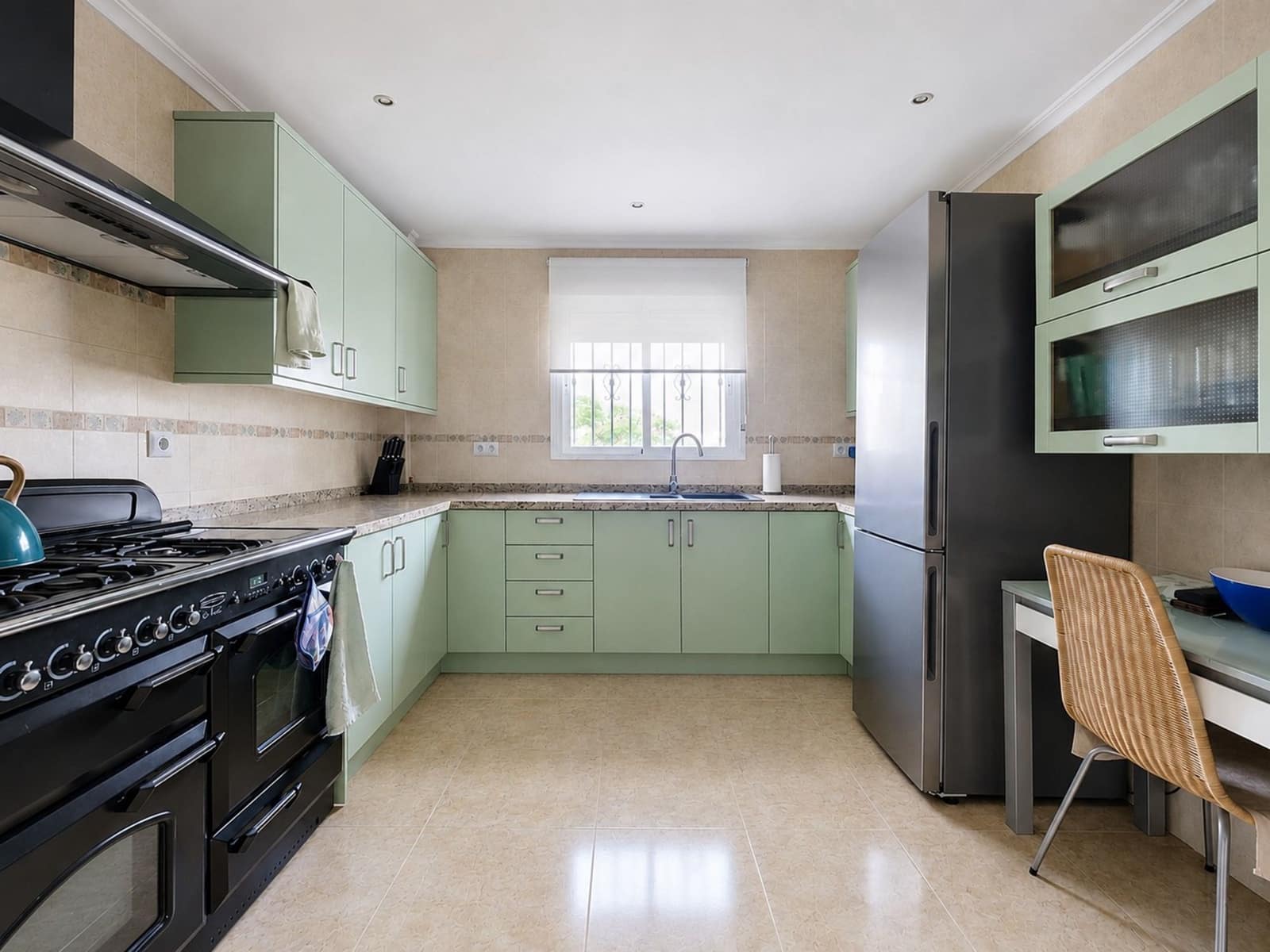3 chambre Villa/Maison à vendre à Pinoso avec piscine garage - 329 500 € (Ref: 10022997)