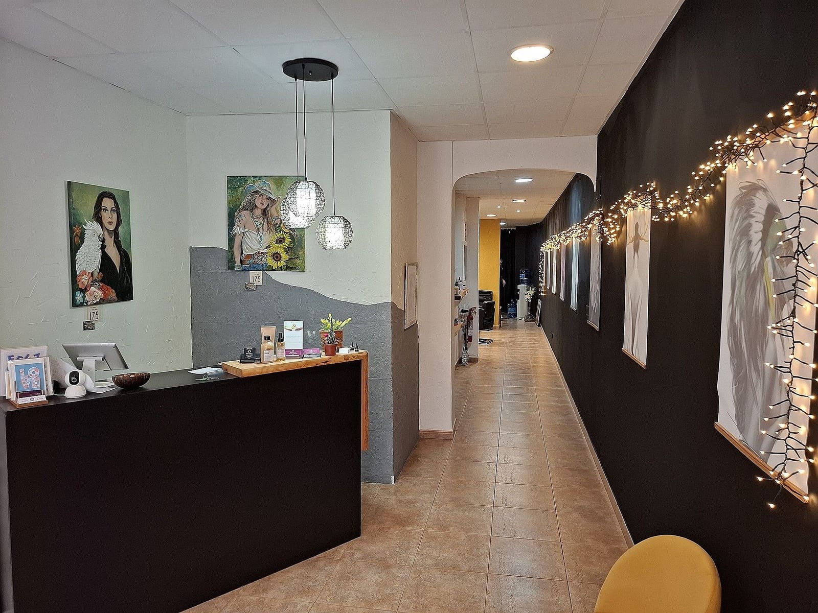 Kommersiell till salu i Pinoso med pool - 25 000 € (Ref: 10022999)