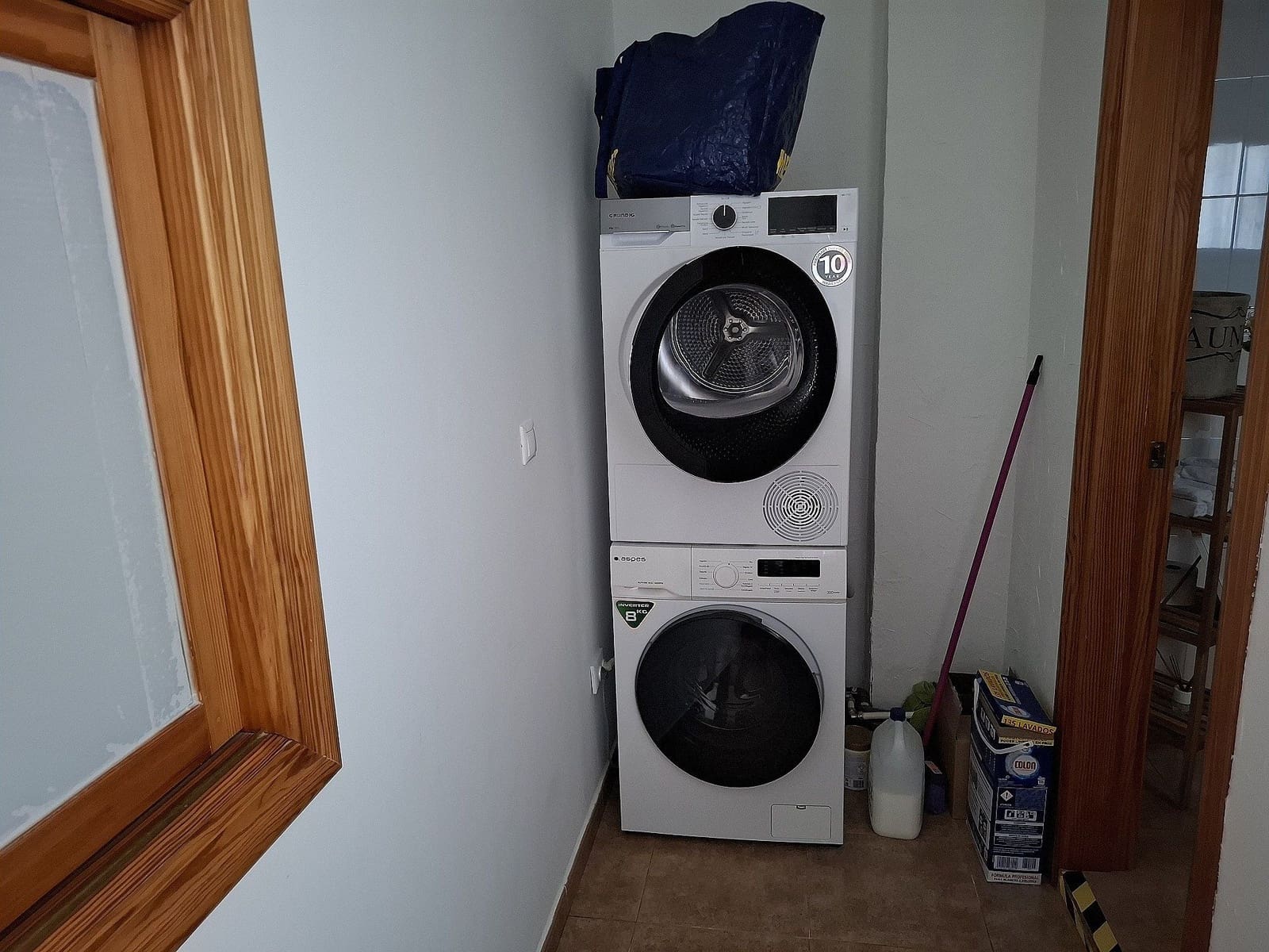 Kommersiell till salu i Pinoso med pool - 25 000 € (Ref: 10022999)