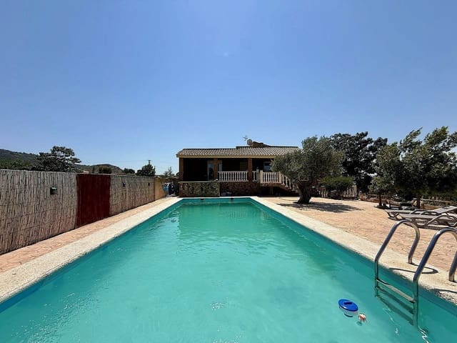 4 camera da letto Finca/Casa di Campagna in vendita in Villena con piscina garage - 399.000 € (Rif: 10023001)