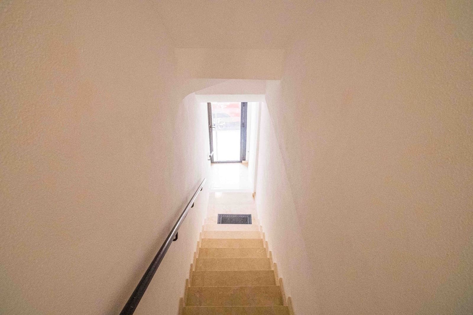 3 sovrum Lägenhet till salu i Pinoso med garage - 239 000 € (Ref: 10025084)