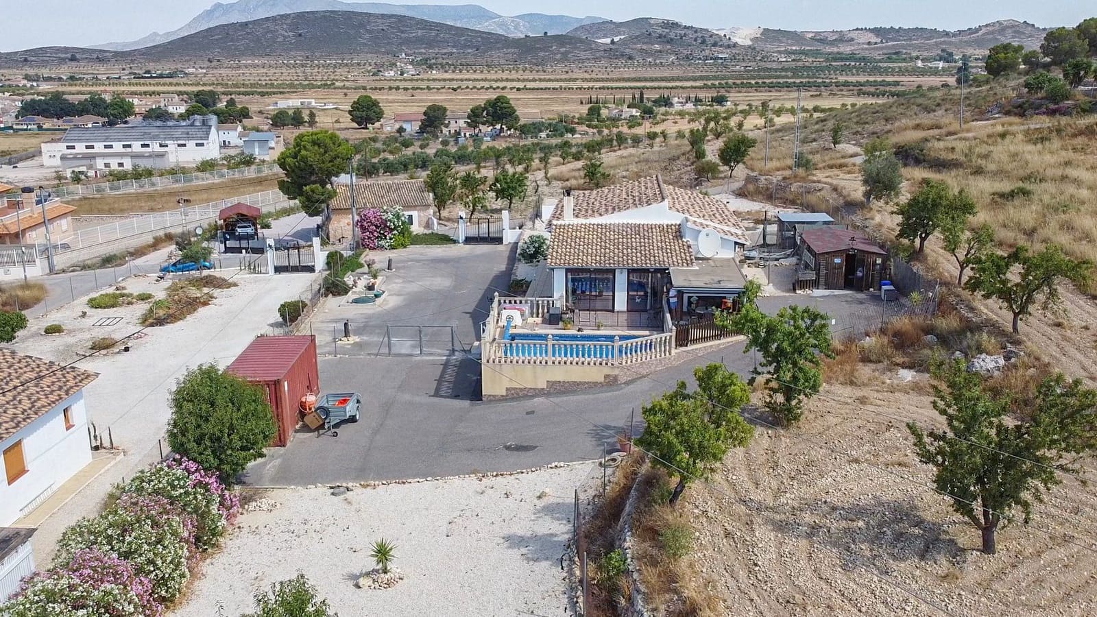 2 slaapkamer Villa te koop in Jumilla met zwembad garage - € 230.000 (Ref: 10027702)