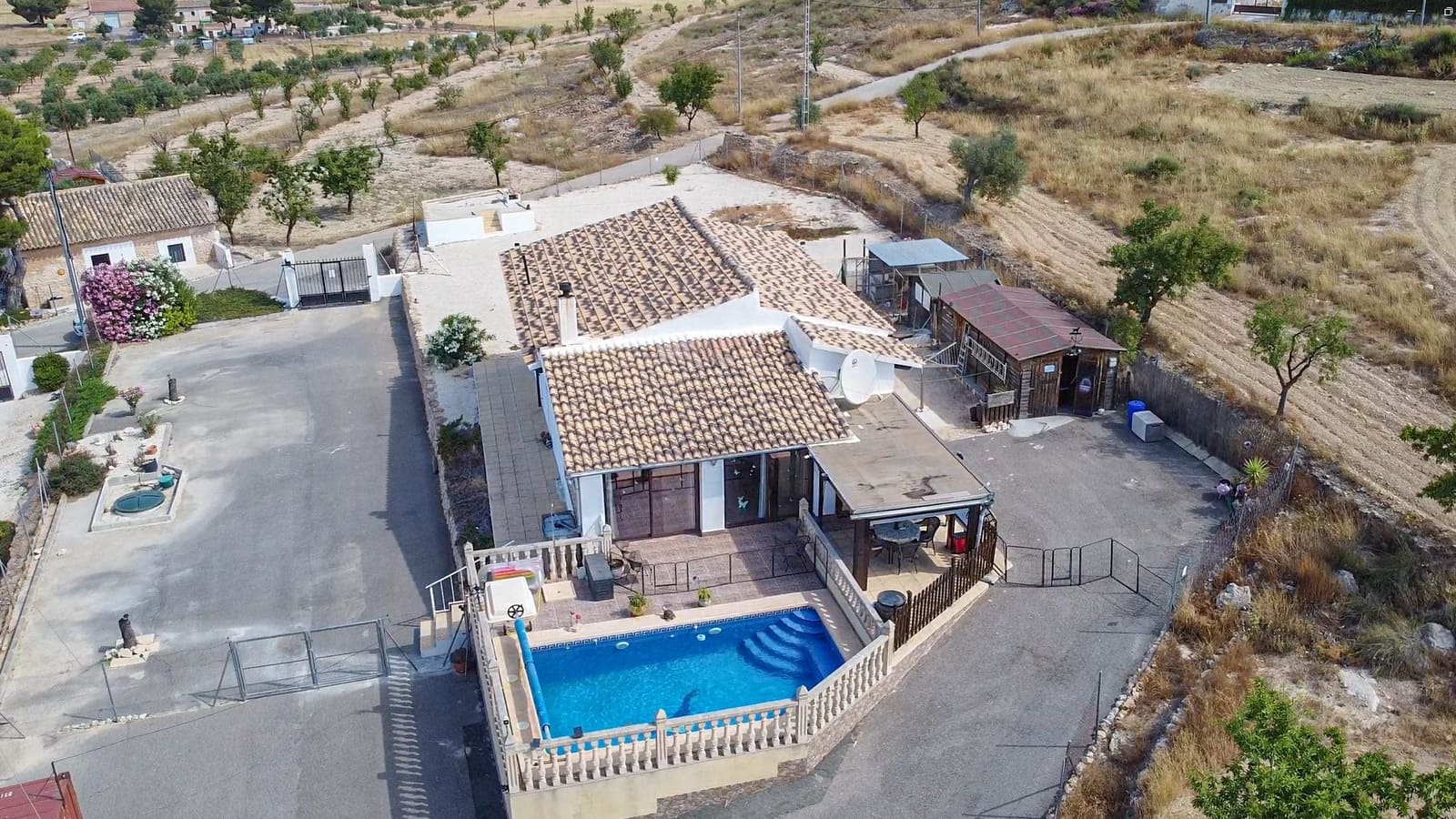 2 slaapkamer Villa te koop in Jumilla met zwembad garage - € 230.000 (Ref: 10027702)