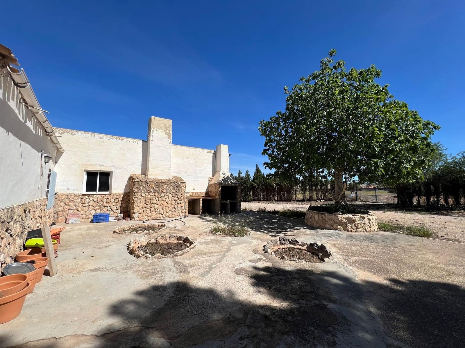4 soveværelse Villa til salg i Yecla med swimmingpool - € 129.995 (Ref: 10040206)