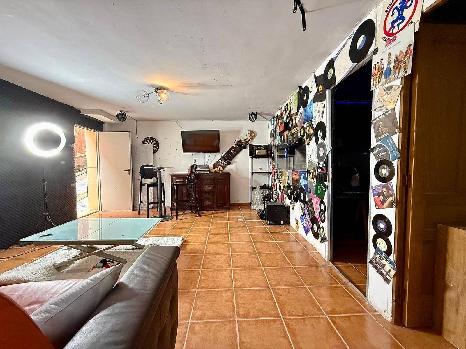 3 bedroom Townhouse for sale in Pinoso with garage - € 339,995 (Ref: 10040208)