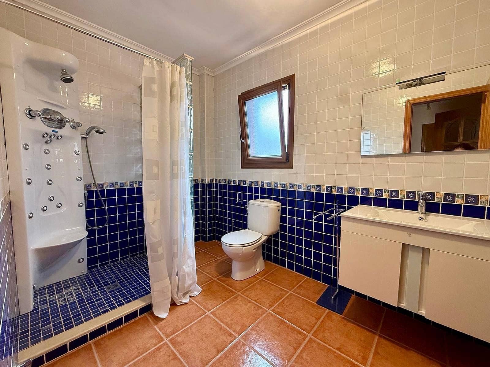 3 bedroom Townhouse for sale in Pinoso with garage - € 339,995 (Ref: 10040208)