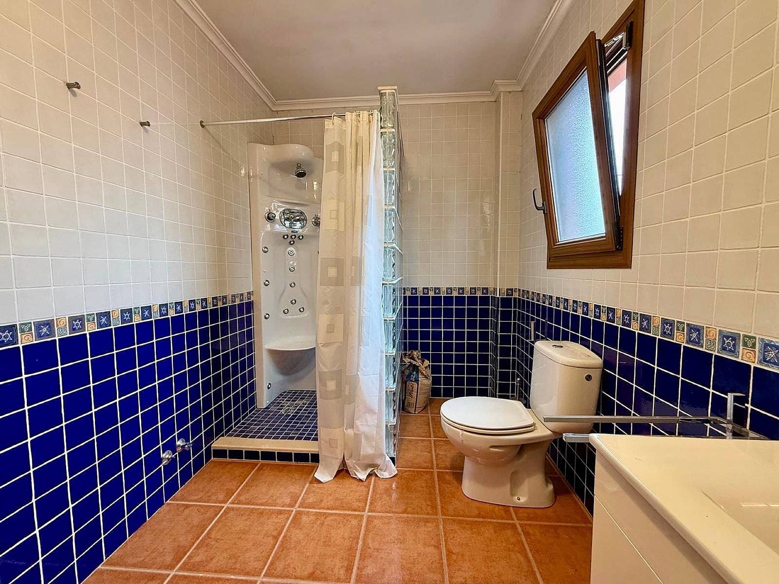3 bedroom Townhouse for sale in Pinoso with garage - € 339,995 (Ref: 10040208)