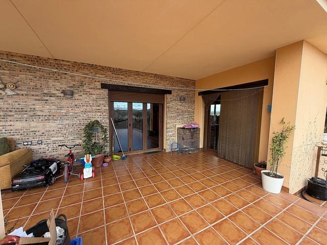 2 quarto Quinta/Casa Rural para venda em Yecla - 270 000 € (Ref: 10046818)