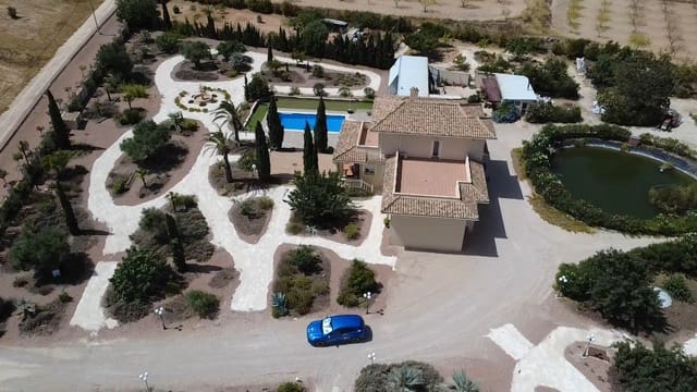 5 camera da letto Villa in vendita in Pinoso con piscina garage - 749.995 € (Rif: 10047650)