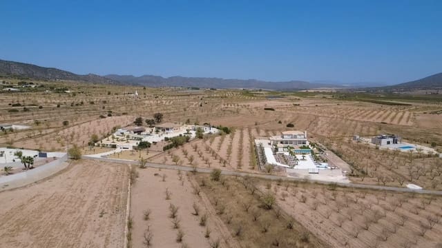 5 camera da letto Villa in vendita in Pinoso con piscina garage - 749.995 € (Rif: 10047650)