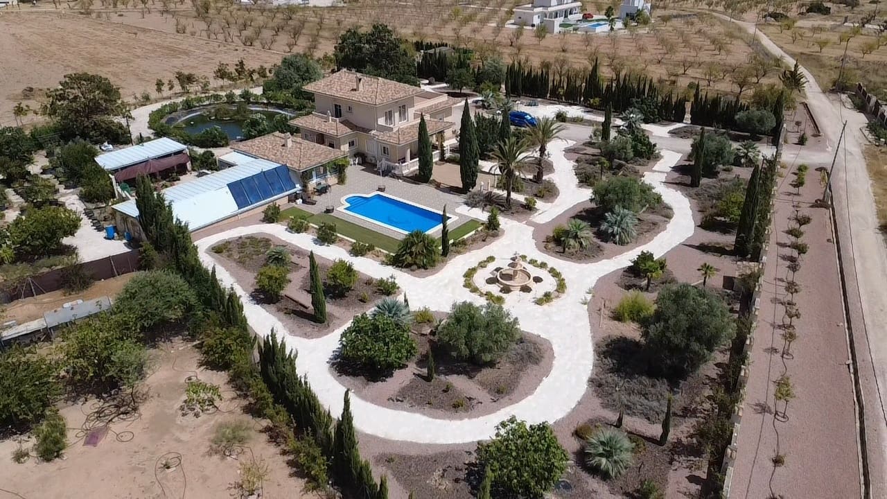 5 camera da letto Villa in vendita in Pinoso con piscina garage - 749.995 € (Rif: 10047650)