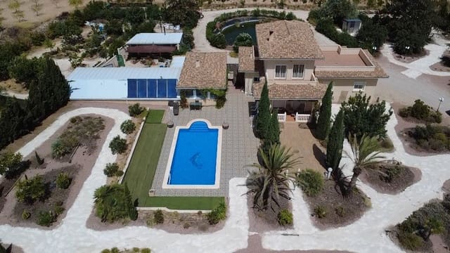 5 camera da letto Villa in vendita in Pinoso con piscina garage - 749.995 € (Rif: 10047650)